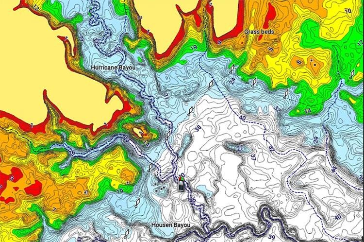 Garmin Echomap UHD2 52cv Balık Bulucu + Navionics Plus Harita Kartı - 9